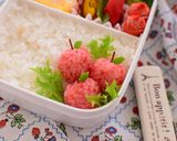 【キャラ弁】プチりんごおにぎり弁当作り方4写真
