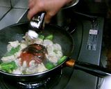 鶏ﾓﾓ肉のケチャップ煮(@'Д'p簡単♥作り方1写真