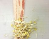 簡単☆豆もやしの豚肉包み作り方1写真