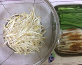 ちくわともやしとニラのカレー炒め作り方1写真