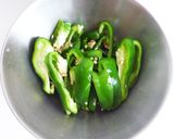 豆腐とピーマンで　ピーマンチャンプルー作り方1写真
