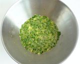 電子レンジで　青ねぎのマグカップ茶碗蒸し作り方2写真
