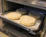 イングリッシュマフィンで厚焼き卵サンド♡作り方1写真