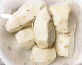 甘辛！鶏手羽なかと里芋のほっこり煮物作り方3写真