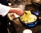 【坊乃家】カキと春菊のスパゲティー作り方3写真