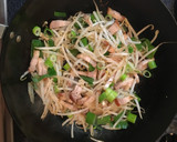 もやしと焼き豚の炒め物作り方4写真