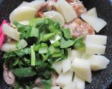 鶏とじゃがいもの炒め物作り方6写真
