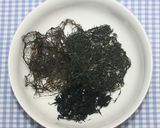 簡単干しシイタケパウダーと乾燥海藻スープ作り方18写真
