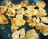 ご飯もお酒もすすむ！鶏もも山賊焼き♪作り方3写真