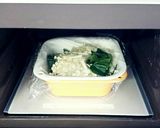 レンジで小松菜とエノキダケの梅肉小鉢作り方4写真