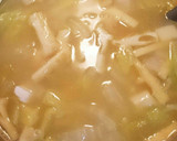 白菜と油揚げと豆腐のお味噌汁☆作り方4写真