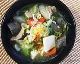 豚汁で味噌バター煮込みうどん鍋作り方1写真