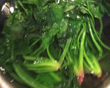 我が家の常備菜〜ほうれん草の胡麻和え。作り方3写真