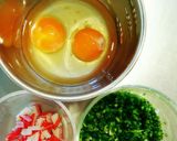 お弁当が華やかに！カニかま&ネギ玉子焼き作り方1写真
