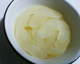 かたいラフランスできび砂糖煮作り方1写真