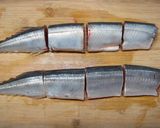 秋刀魚のハーブトマト煮。作り方1写真