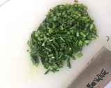 【超簡単】にらとトマトのイタリアン蕎麦作り方1写真