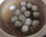 簡単お鍋☆肉団子と野菜のコンソメ醤油鍋作り方3写真