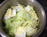 ホットクックで簡単！鶏肉と白菜のスープ作り方1写真