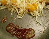 もやしとみかんのガーリック焦がし醤油炒め作り方2写真