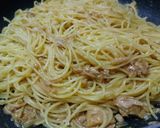 速攻旨い☆なめ茸とツナのバター醤油パスタ作り方2写真