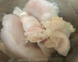簡単!鶏ハム。塩のみの味付けです。作り方2写真