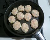 節約♡ヘルシー♡鶏つくねバーグ作り方4写真