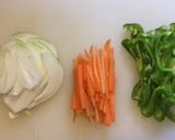 ☆野菜炒めと目玉焼きのトーストサンド☆作り方1写真