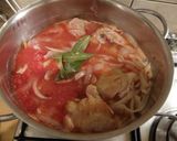 骨つき鳥もも肉とキャベツのトマト煮作り方4写真