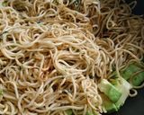さっぱりうまい♫大磯屋レモン風味焼そば作り方5写真