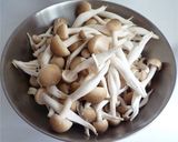 水菜としめじの和風塩だれサラダ作り方1写真