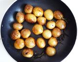 新じゃが丸ごと ローズマリーポテト作り方3写真