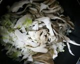 ひと手間で大満足✨鮭と舞茸の炊き込みご飯作り方5写真