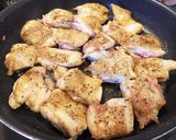ほっこり♡かぶと鶏肉のおかずスープ作り方2写真