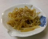 茹でもやし、オリーブ油＆醤油＆しょうが。作り方4写真
