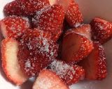 いちごに食べ飽きたら！レンジでチン！！作り方1写真
