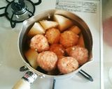 鶏だんごと大根の煮物作り方6写真
