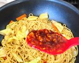 食べるラー油でつくる焼きそば作り方4写真