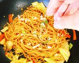 食べるラー油でつくる焼きそば作り方5写真