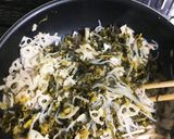 高菜漬けとレンコンの炒め物作り方4写真