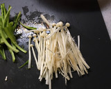 （鍋の残り野菜）春菊と人参の胡麻和え作り方2写真