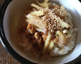 鯖の味噌煮の生姜と納豆のご飯作り方3写真
