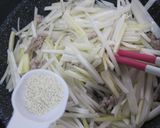豚ひき肉入り三色芋きんぴら作り方6写真