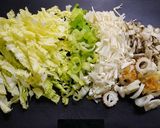簡単！たっぷり白菜のとろみ中華スープ作り方1写真