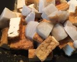 厚揚げと里芋の梅マヨの炒めもの♪作り方5写真