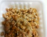 簡単!油揚げDEサクトロ納豆チーズピザ♪作り方3写真