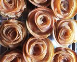 餃子の皮でりんごの薔薇パイ作り方8写真