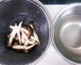 デパ地下風のしめじと青菜の和え物作り方1写真