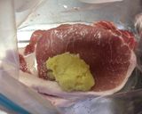 簡単な柔らかいな塩味ポークステーキ作り方2写真