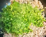 大根葉でビタミン摂取❗子供大好きそぼろ丼作り方3写真